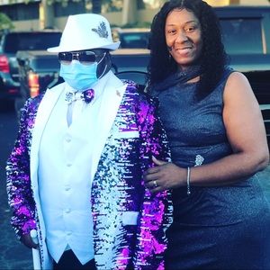 Prom dress very elegant only worn once to a Metgala with our Godson in ATL